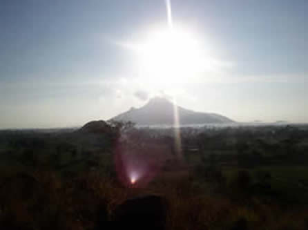 Mount Arunachala sacred mountain in India spiritual tour